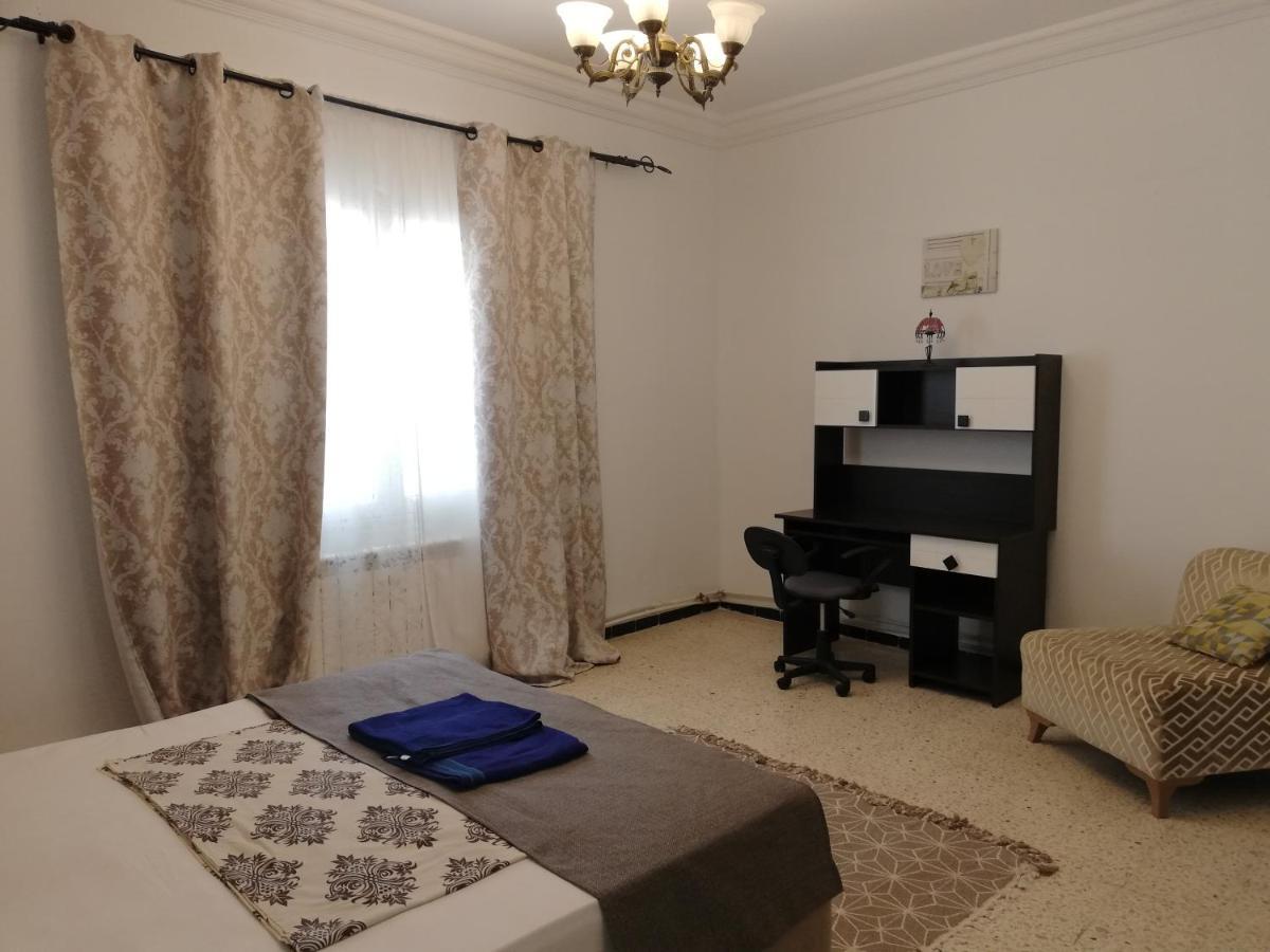 Residence Debbabi Sans Coupure D'Eau Monastir Exterior photo