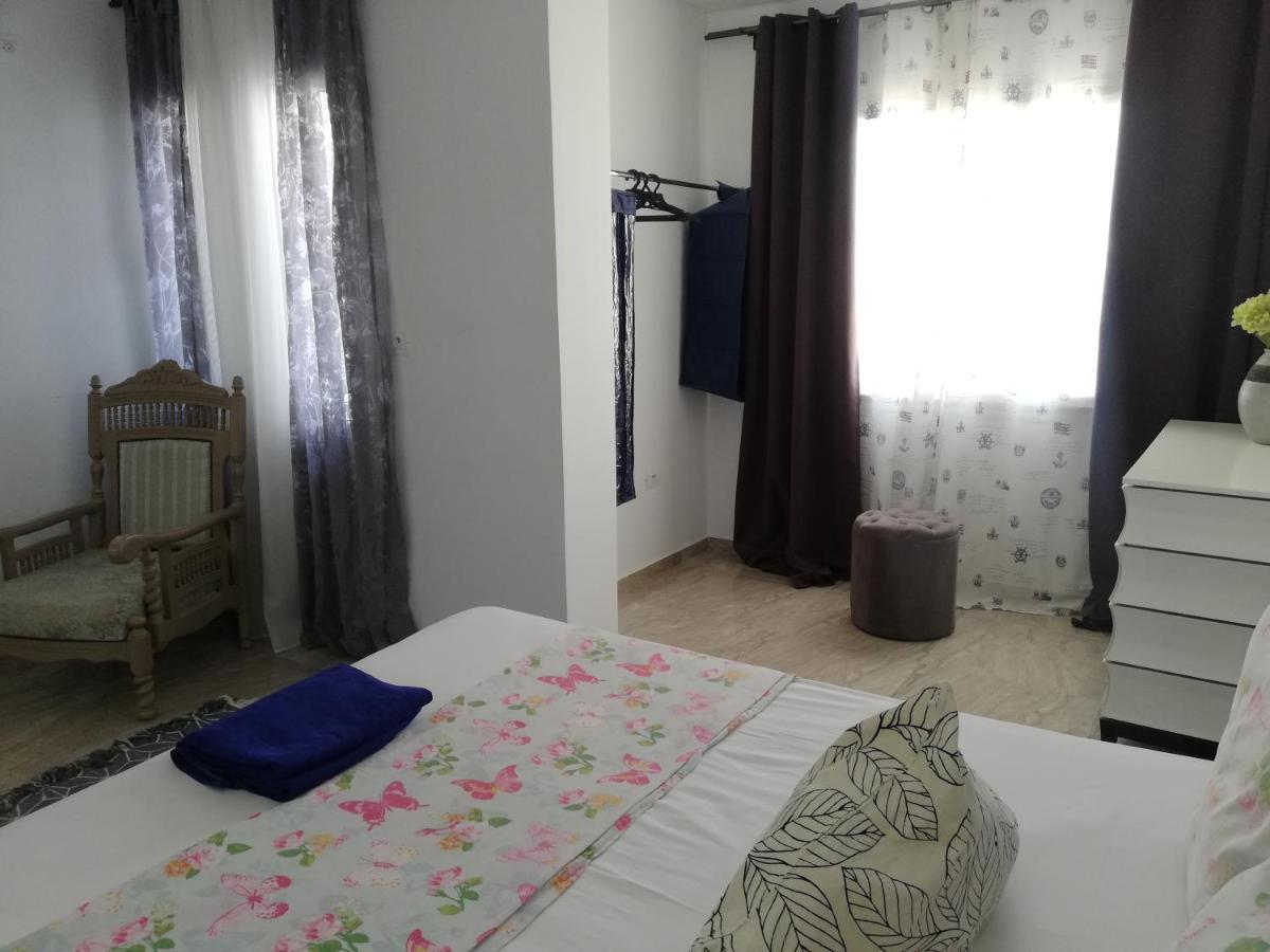 Residence Debbabi Sans Coupure D'Eau Monastir Exterior photo